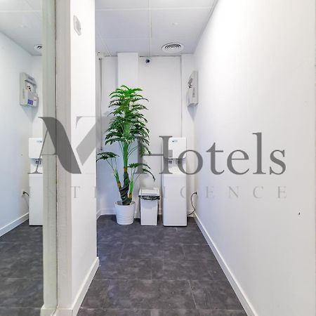 Ayz Ulises - Auto Check-In Property Madrid Extérieur photo