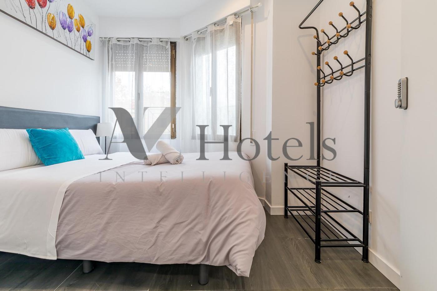Ayz Ulises - Auto Check-In Property Madrid Extérieur photo