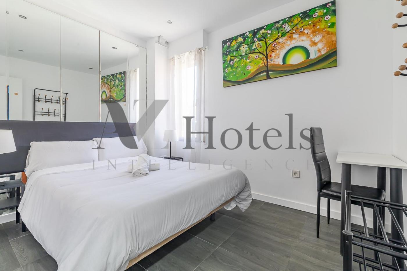 Ayz Ulises - Auto Check-In Property Madrid Extérieur photo
