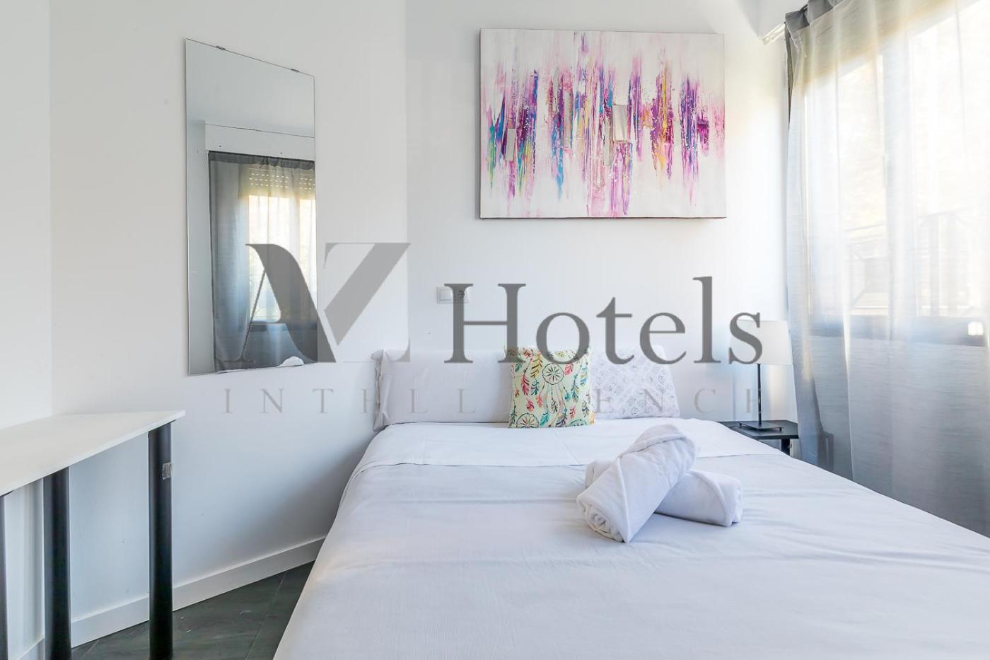 Ayz Ulises - Auto Check-In Property Madrid Extérieur photo