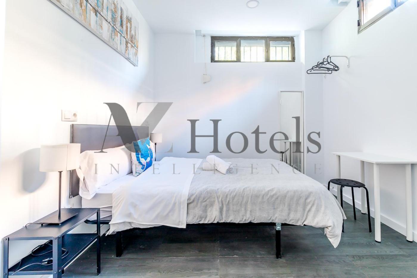 Ayz Ulises - Auto Check-In Property Madrid Extérieur photo