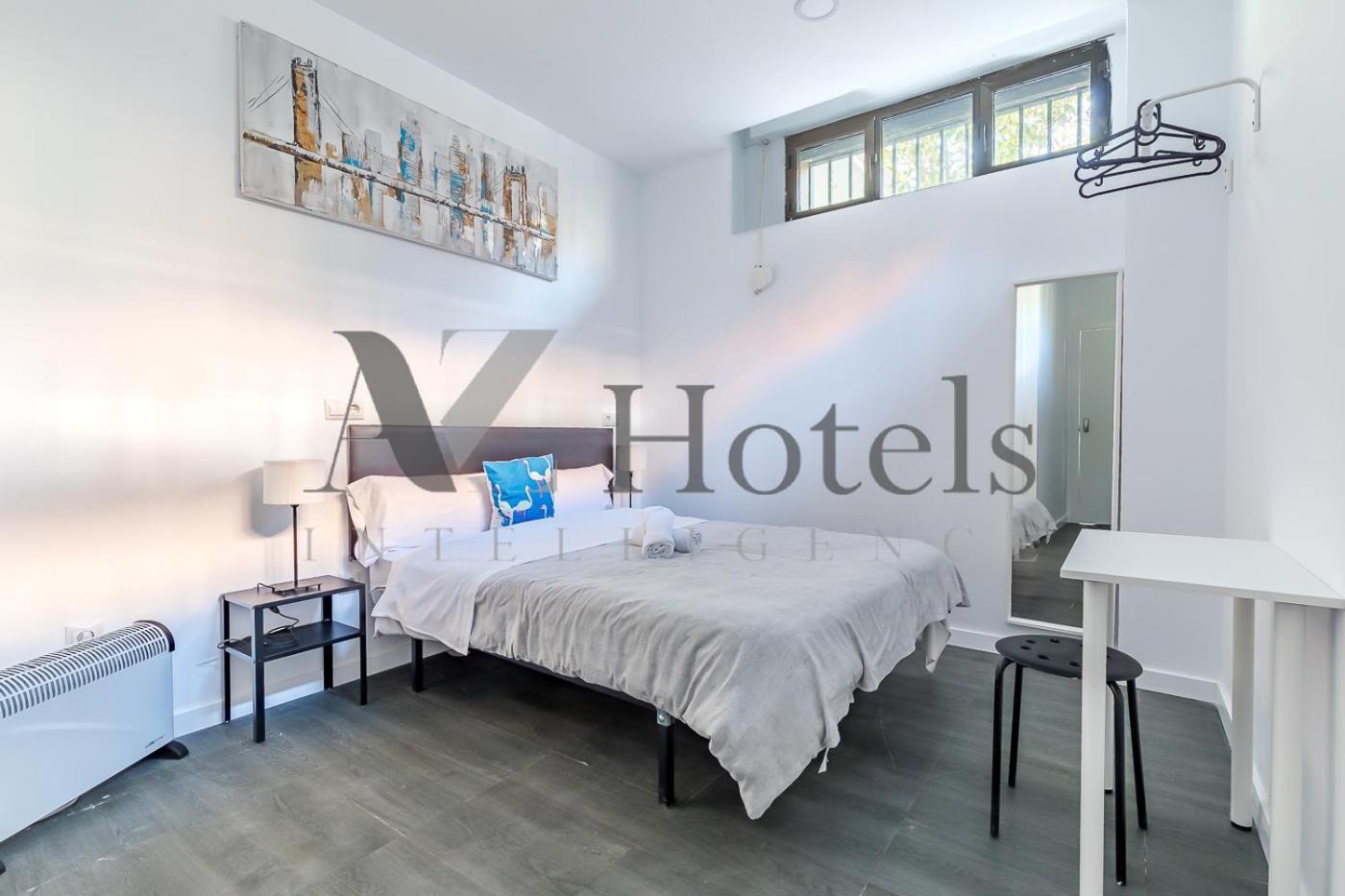 Ayz Ulises - Auto Check-In Property Madrid Extérieur photo